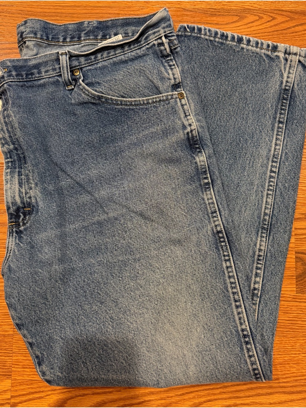 Wrangler Men's Relaxed Light Blue Denim Jeans